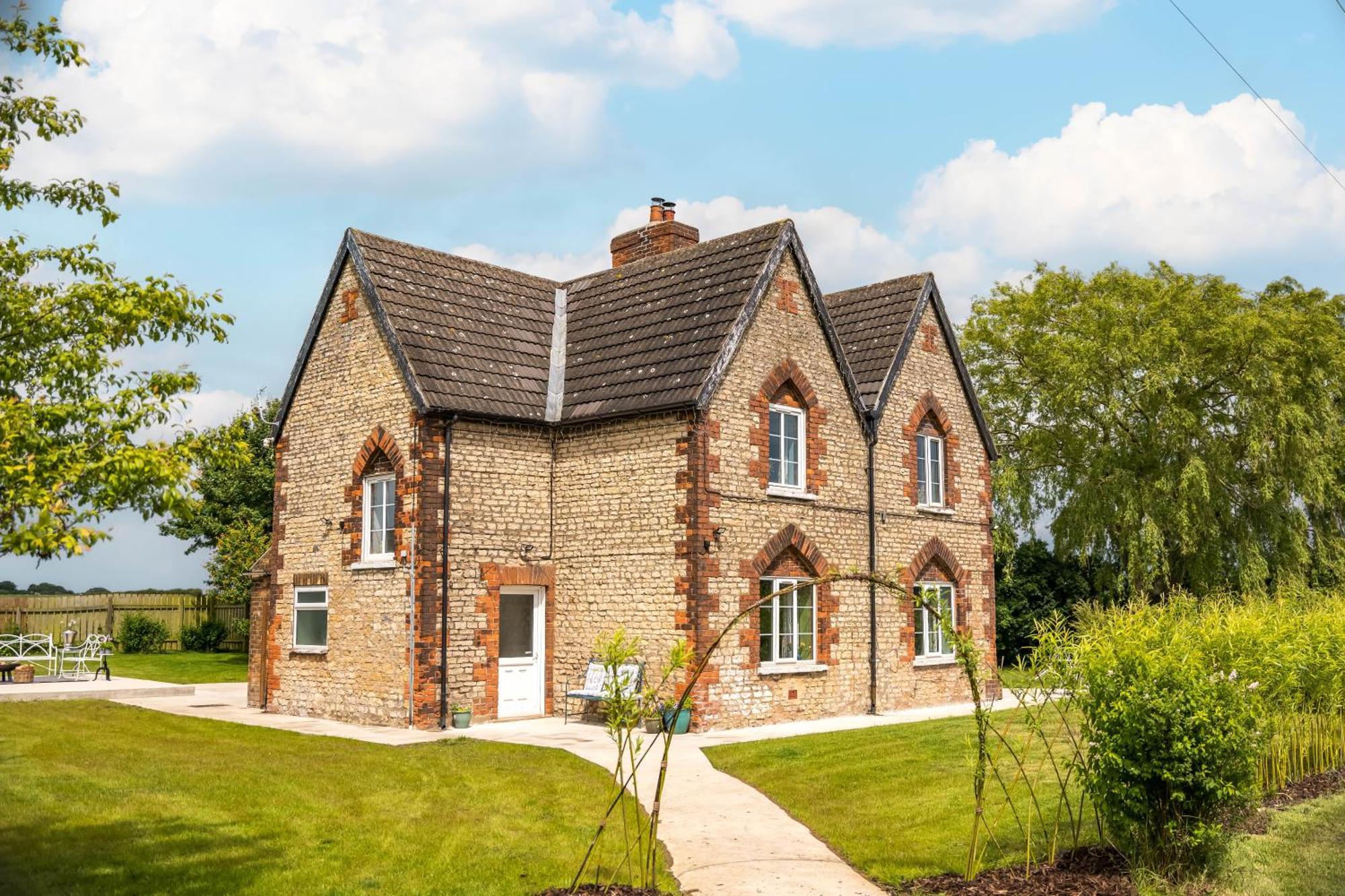 Large Country Cottage, Sleeps 8 - Spa Facilities, Garden Bar, Catering Services, Free Parking, Nature Reserve, Hen Parties Scunthorpe Esterno foto